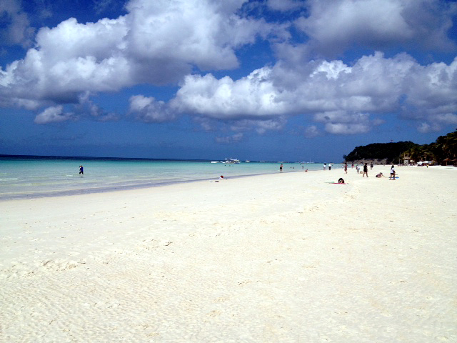 ウィリーズロック付近から見たフライデーズ方面 2012年