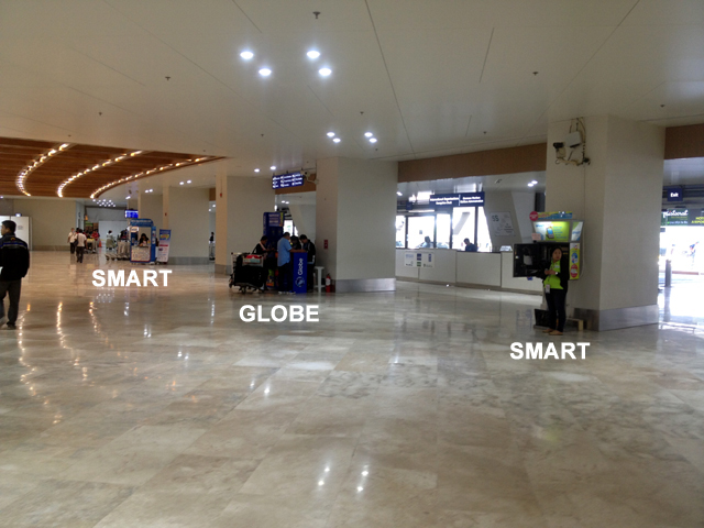 NAIA T1 到着ロビー左側