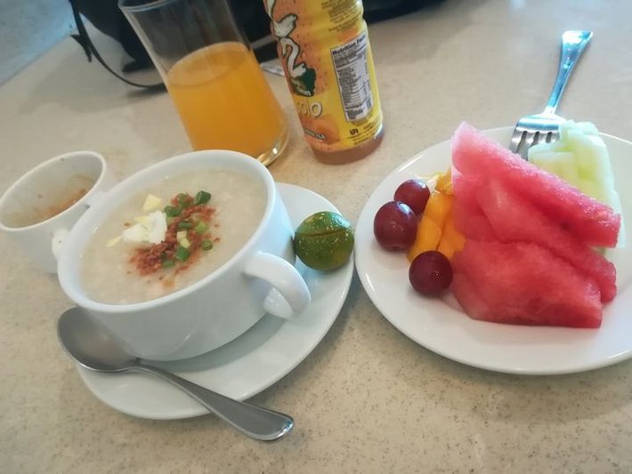 ターミナル３ラウンジのコンジー