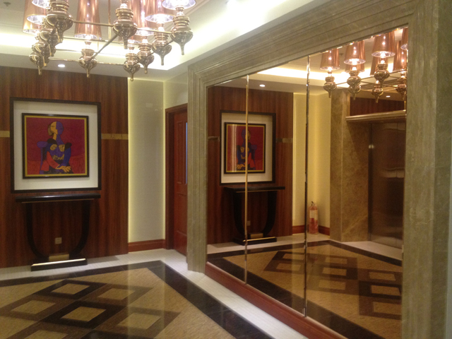 エレベーターホール